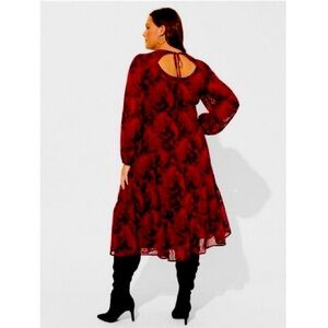 Torrid Floral Midi Flowy Tiered 2 Pocket Midi Dress - 1X - 14/16 - NEW